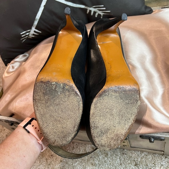 Authentic Gucci Platform Pumps - Picture 14 of 15
